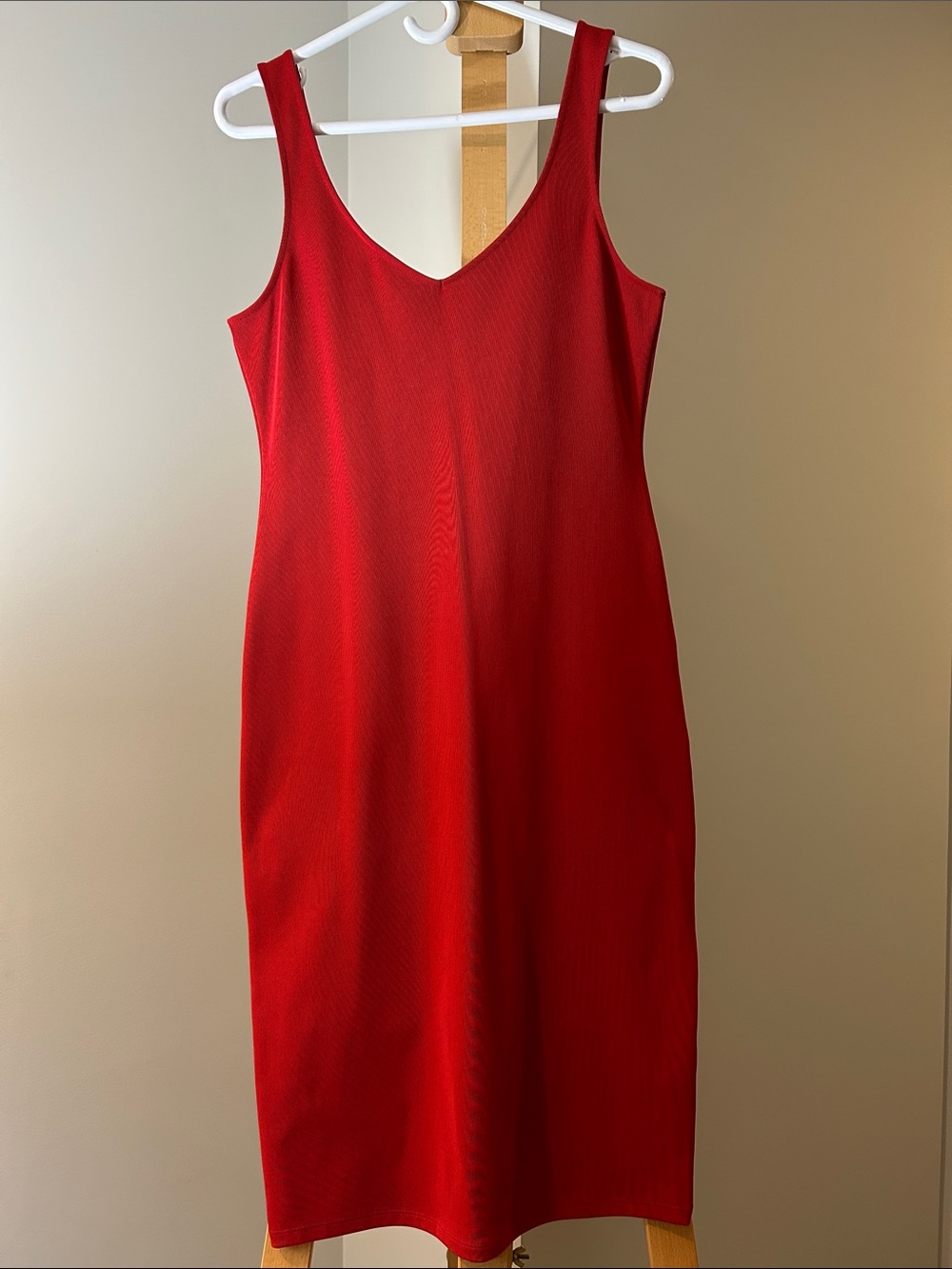 Aritzia Beverly Bodycon Midi Dress